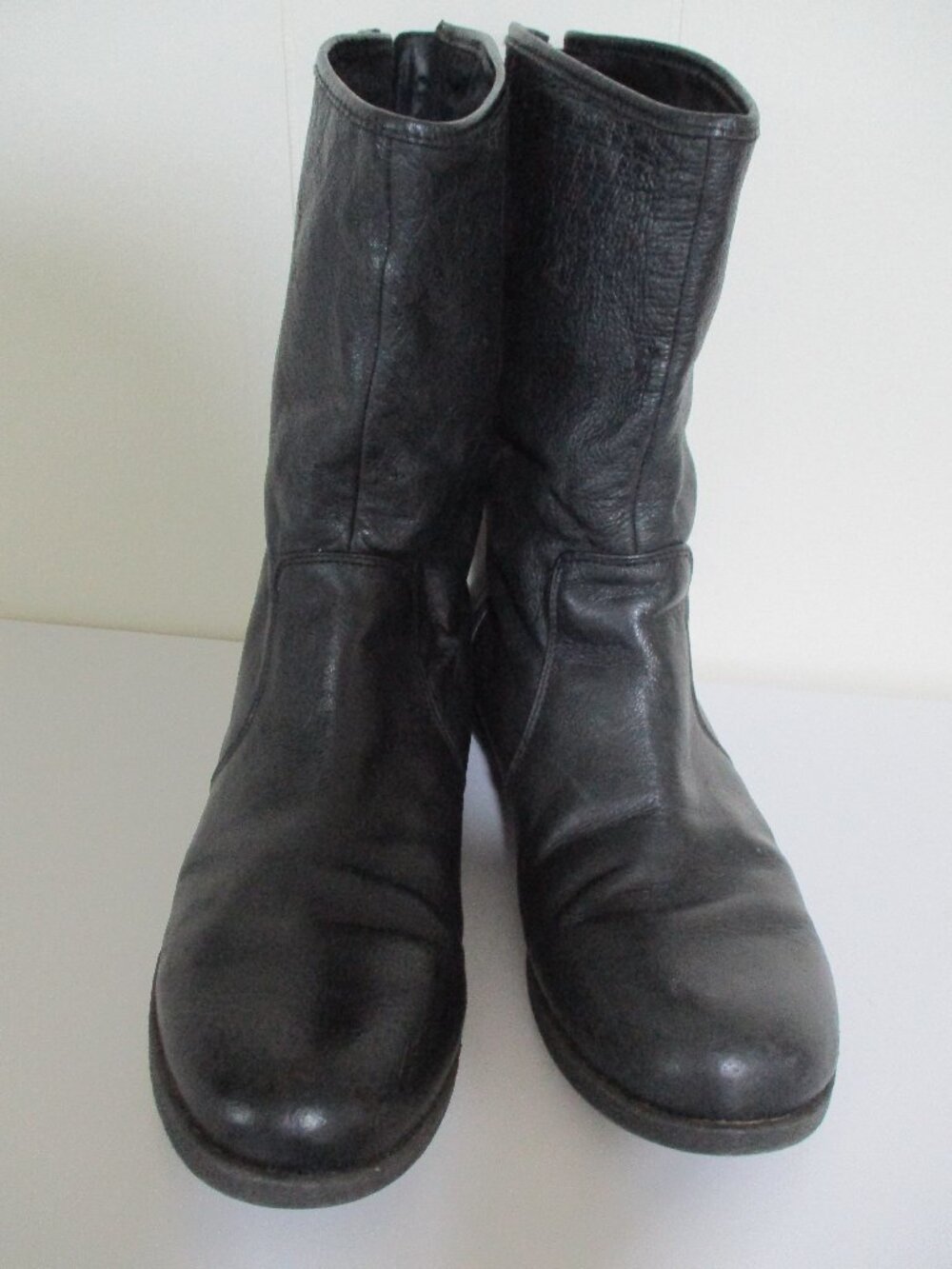 Steve Madden Black Leather Booties 8.5
